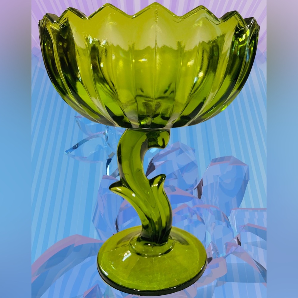 Indiana Glass Co Lotus Blossom Green Bowl/Compote with Pedestal, Carnival Glass - Picture 2 of 7